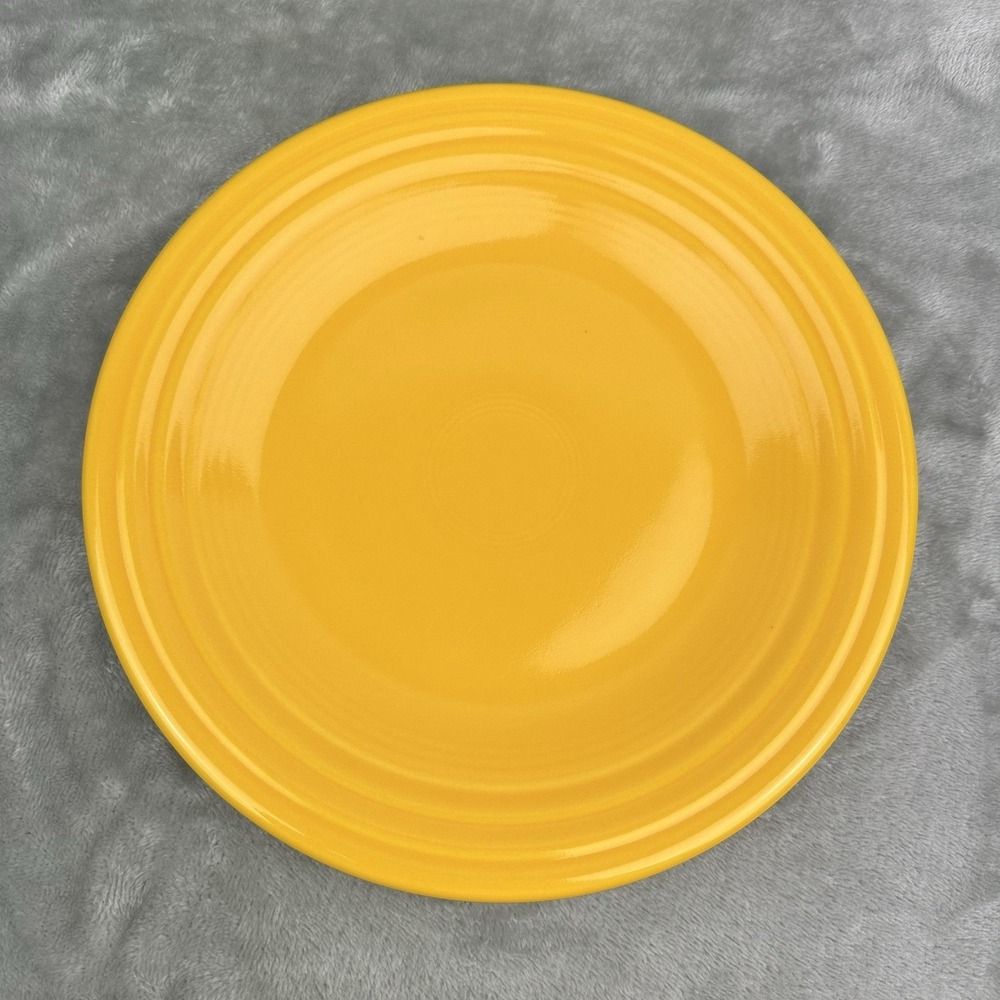 Fiesta Fiestaware Homer Laughlin Luncheon Plate Daffodil
